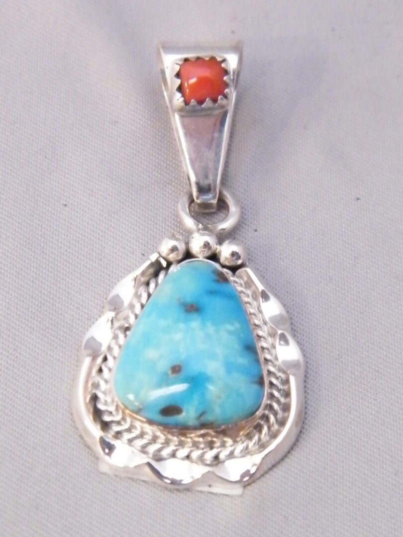 Turquoise Navajo Decorative Sterling Silver Spiny Oyster Pendant Samuel Yellowhair