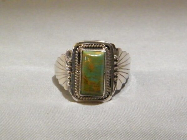 A Kingman Green Turquoise Sterling SIlver Ring